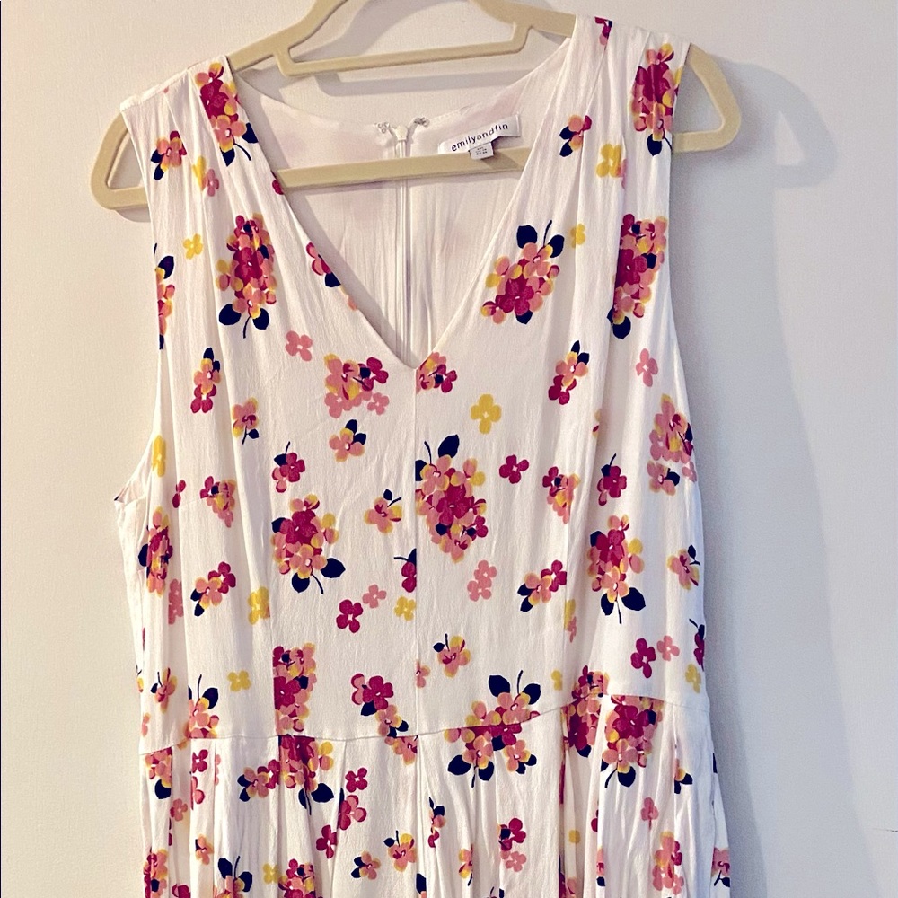 Emily and Fin v-neck midi dress, UK 18